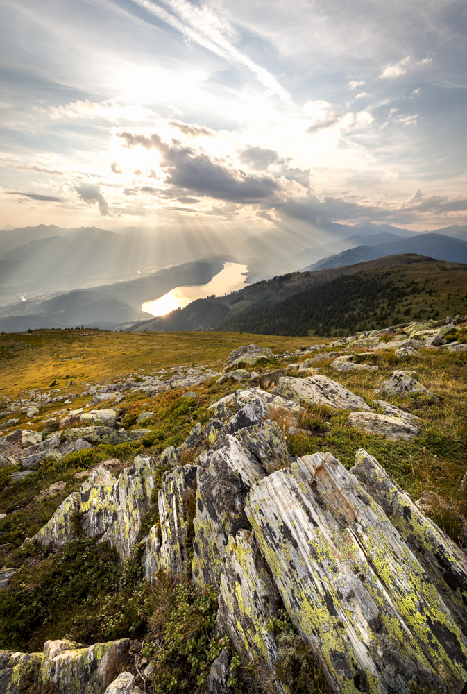 Mirnock kärnten met uitzicht op de Milstatter see